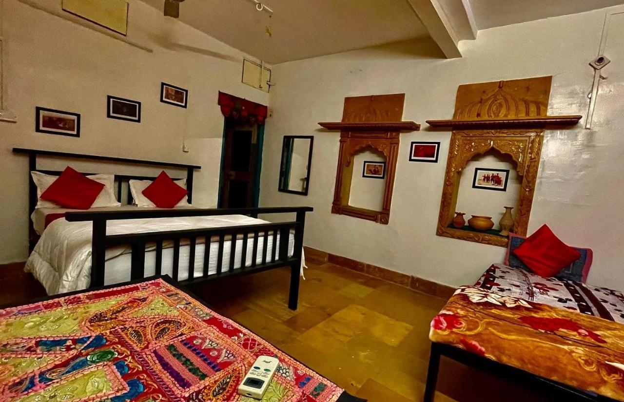 Hotel Dilbar Safari Джайсалмер Екстериор снимка